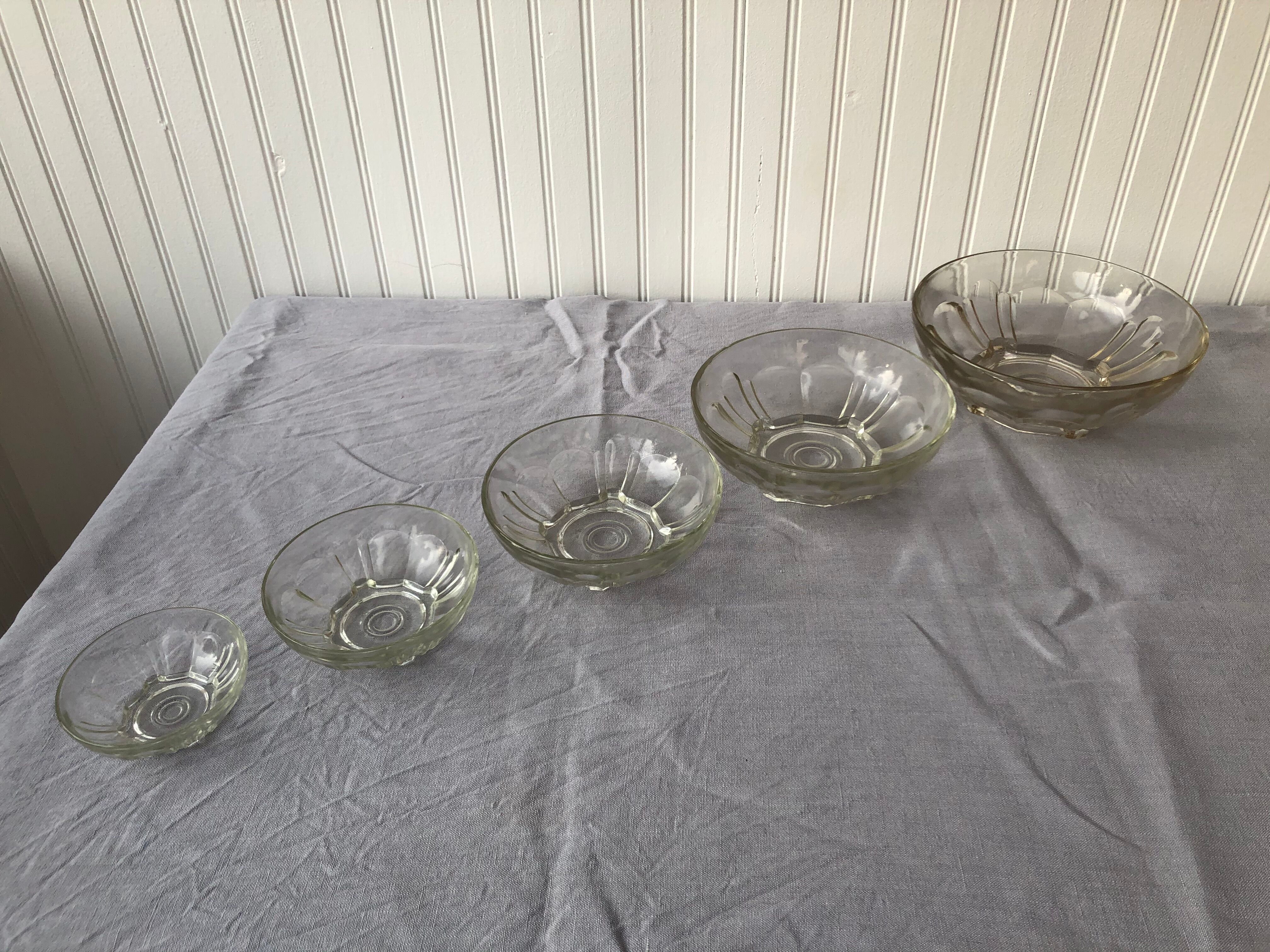 Glass salad bowls