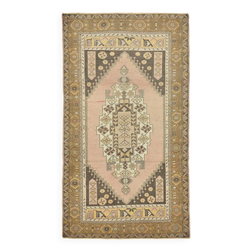 Tapis anatolien vintage turc 125 cm x 220 cm
