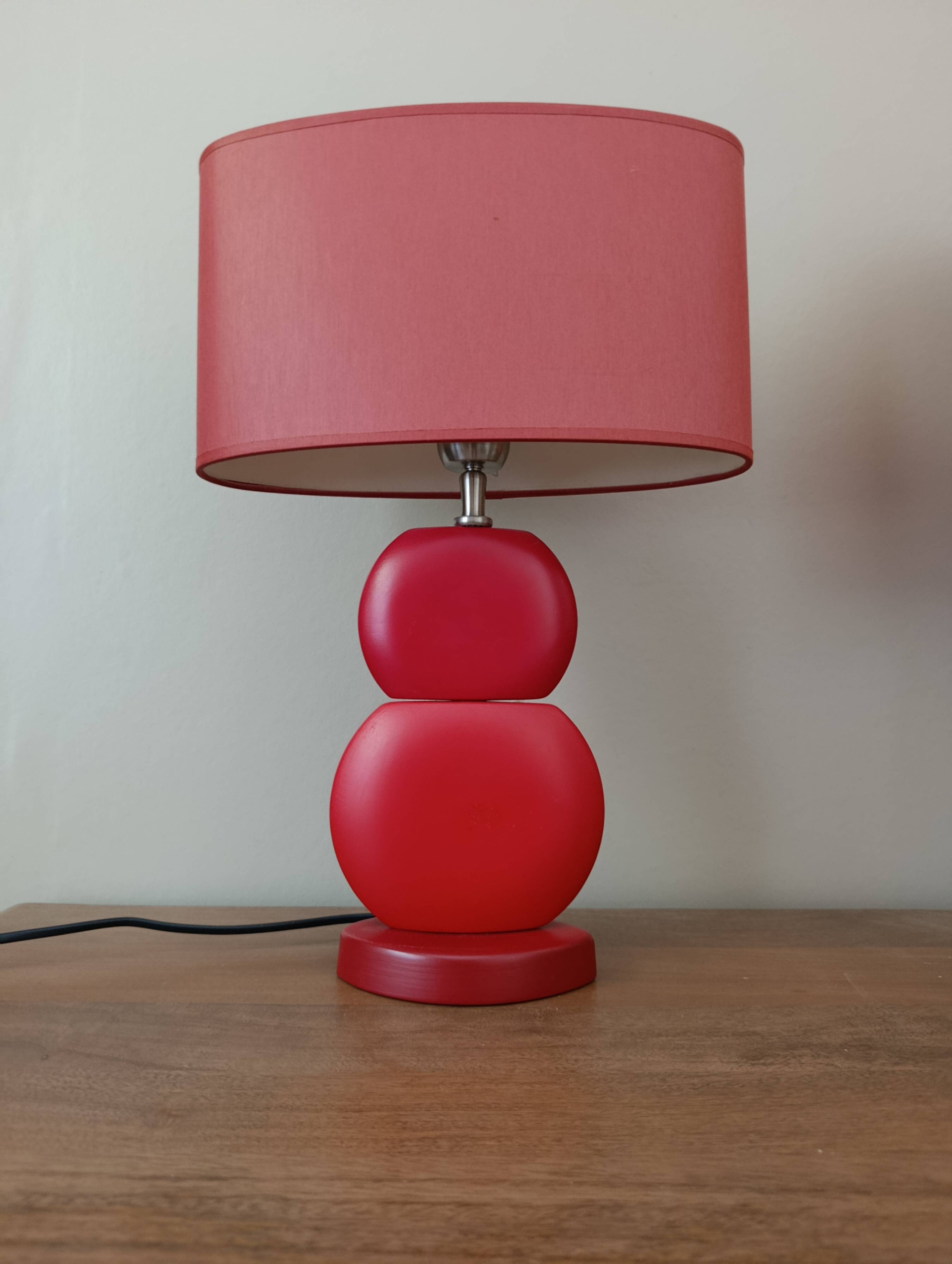 Modern red table lamp – Drimmer Edition (Neo-pop style | 70s/80s)