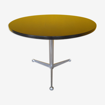 Milano table by Osvaldo Borsani, Tecno