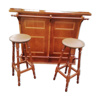 Bar with 2 stools
