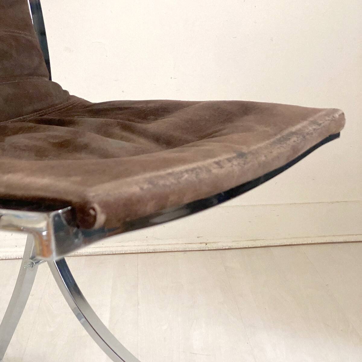 Vintage Italian design chair from the 1970s