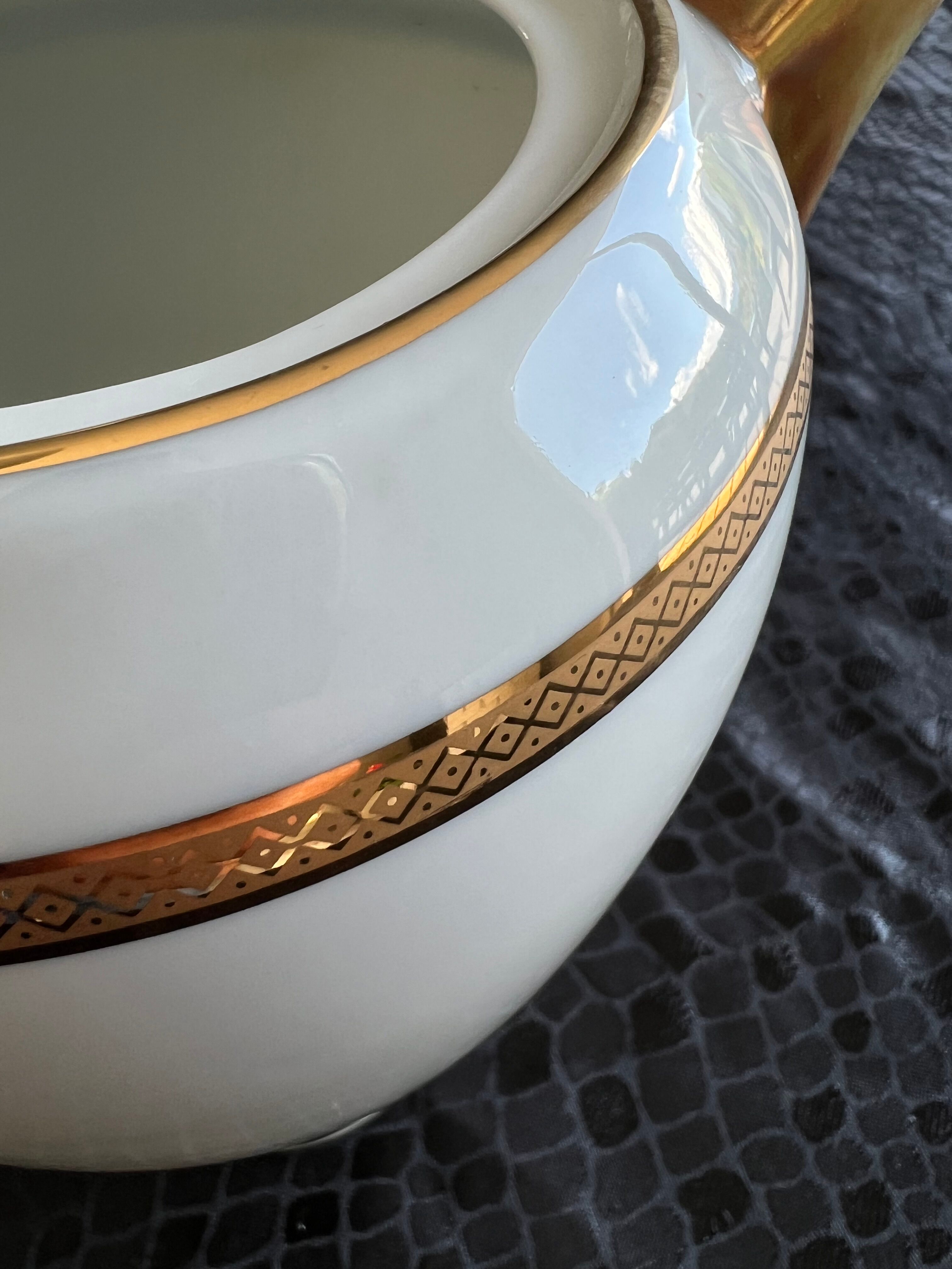 Sugar bowl, milk jug and teapot set