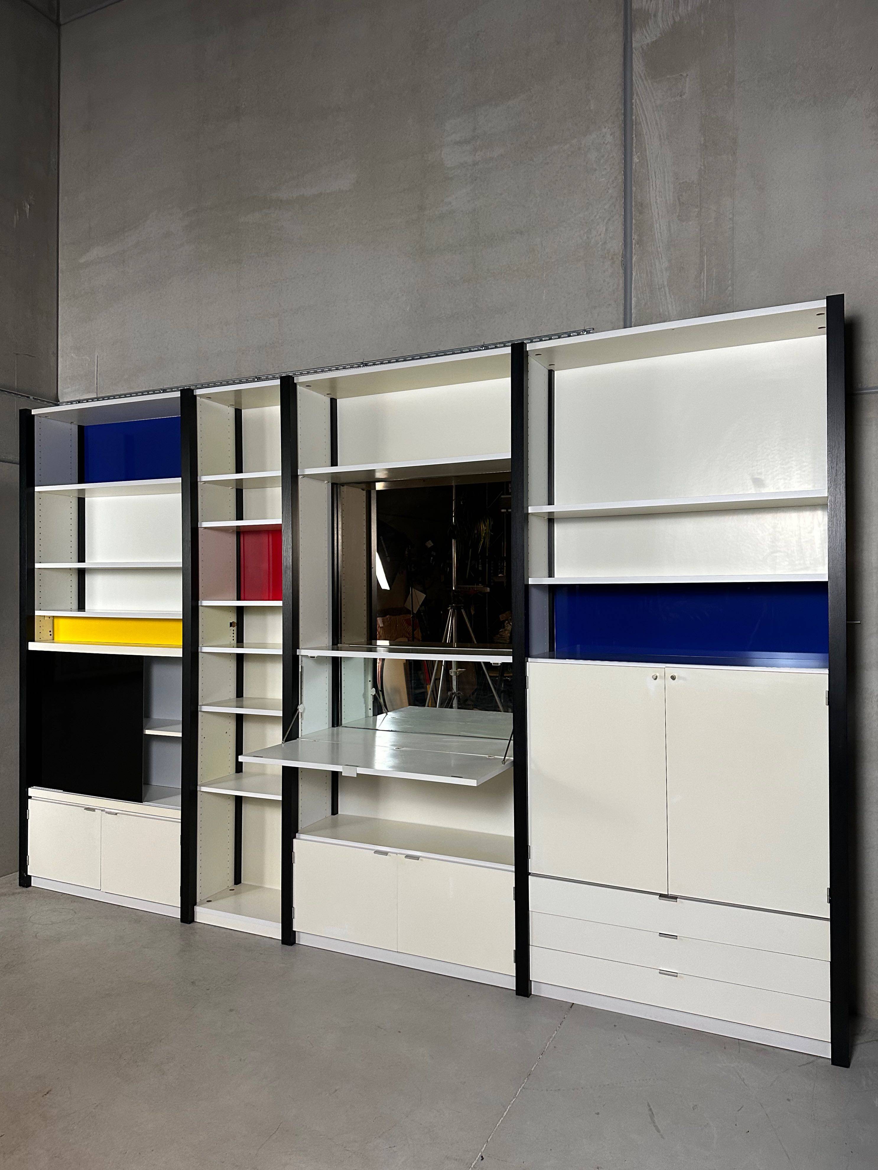 Vintage design XL wall cabinet – Hörz