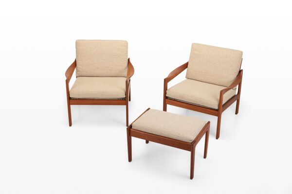 Fauteuils et pouf par Illum Wikkelsø pour Niels Eilersen, Danemark, années 1960, ensemble de 3.