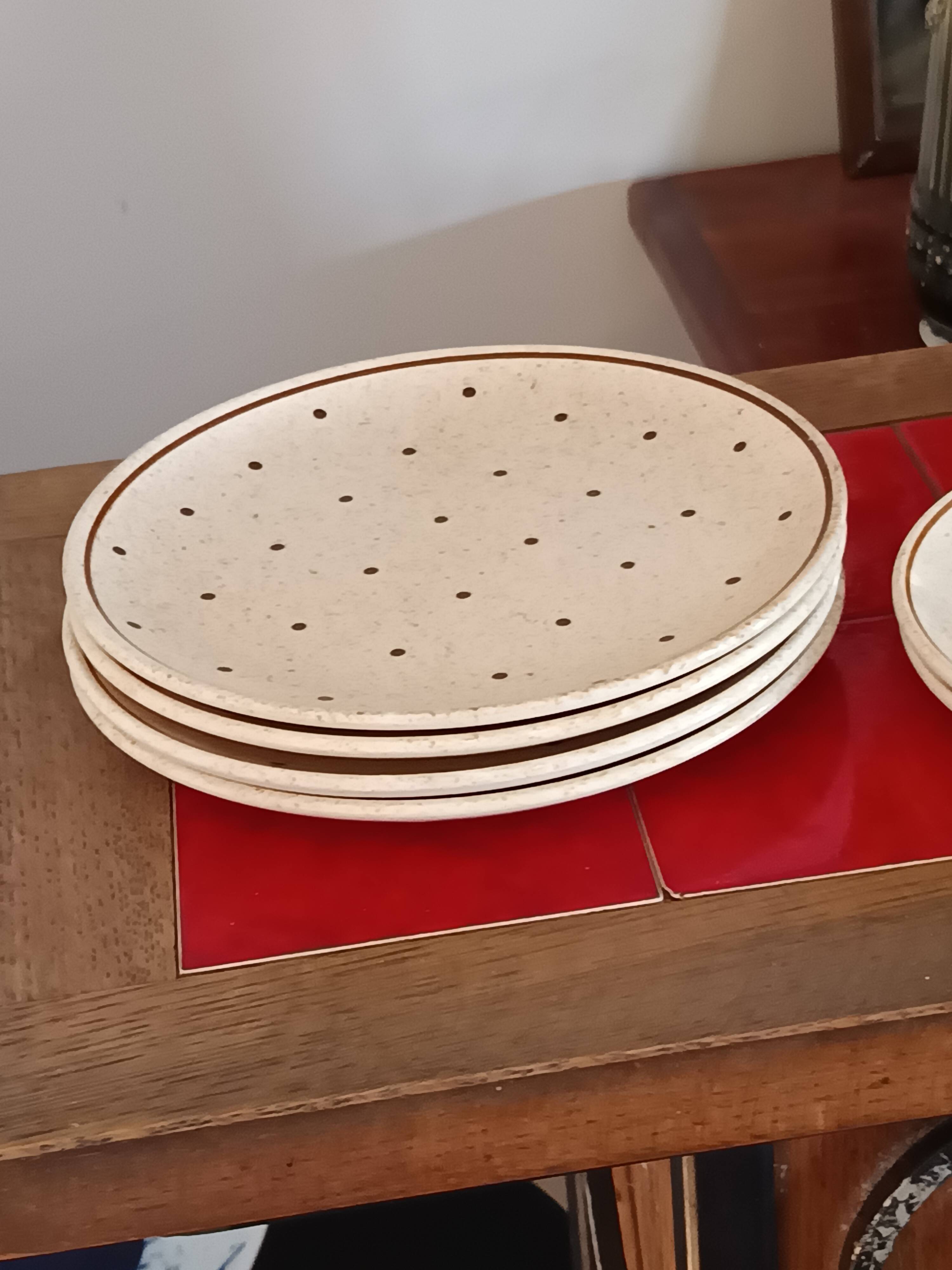 VVB Haldensleben ceramic coffee and tea service, Lotte pattern, 1950
