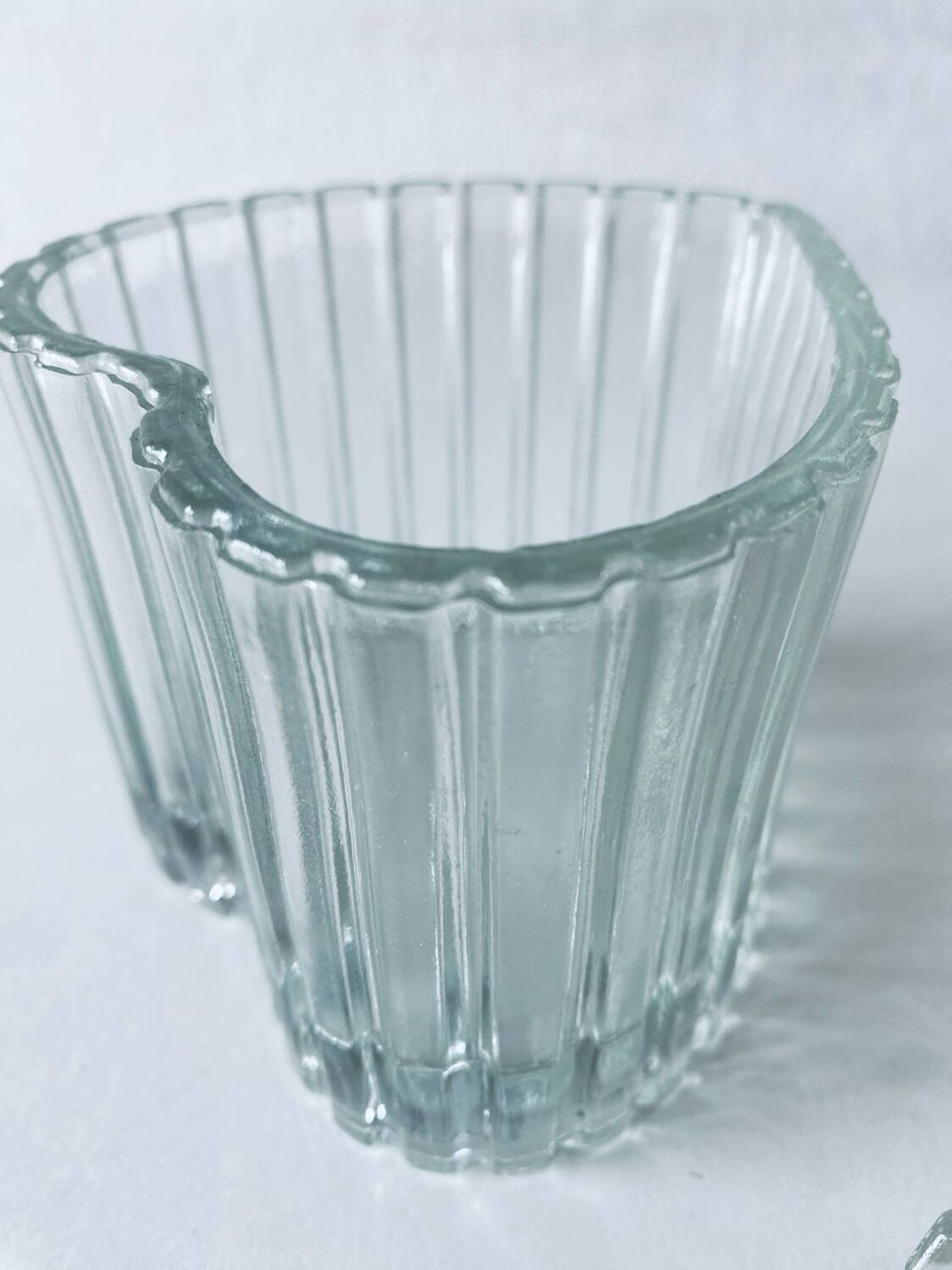 Bonbonnière cœur en verre