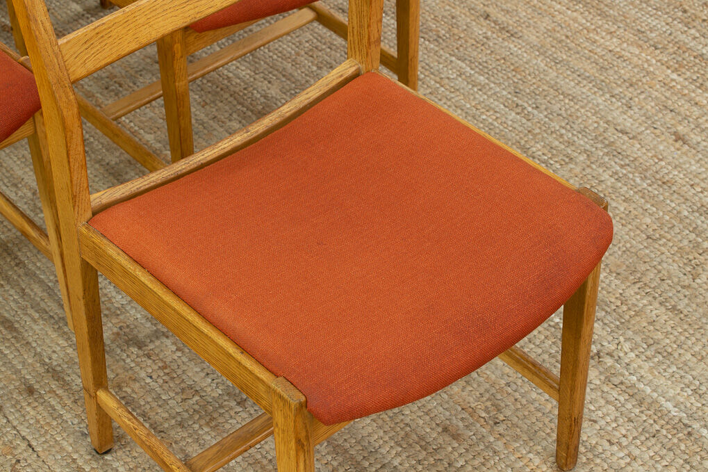Series of Scandinavian chairs 45.5 cm