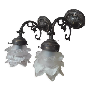 Duo d'appliques classiques