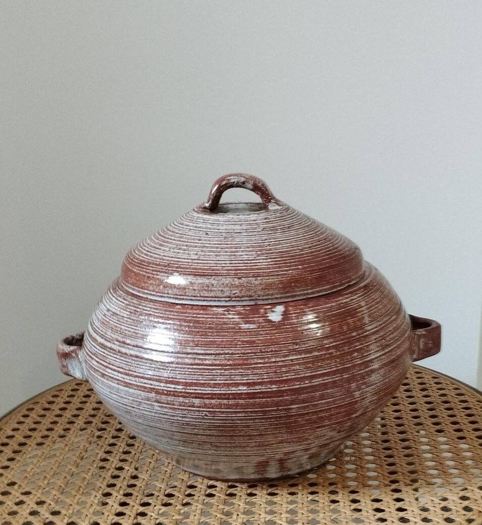 Soupière en grés vernissé en Biot - pièce de forme vintage