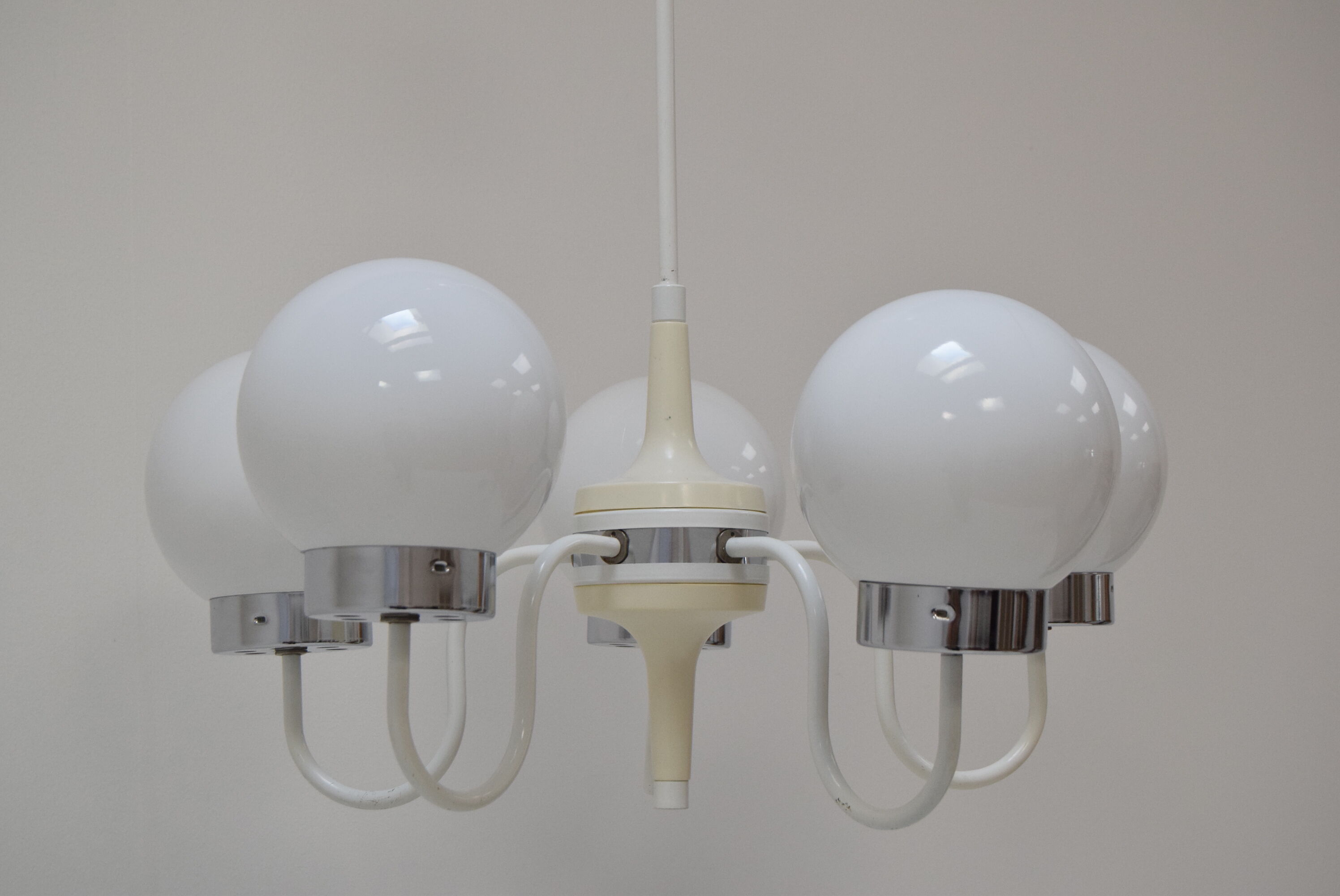 Mid Century chandelier /Jílové u Děčína, 1970´s.