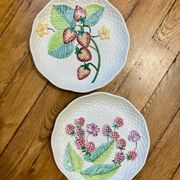 Assiettes en barbotine