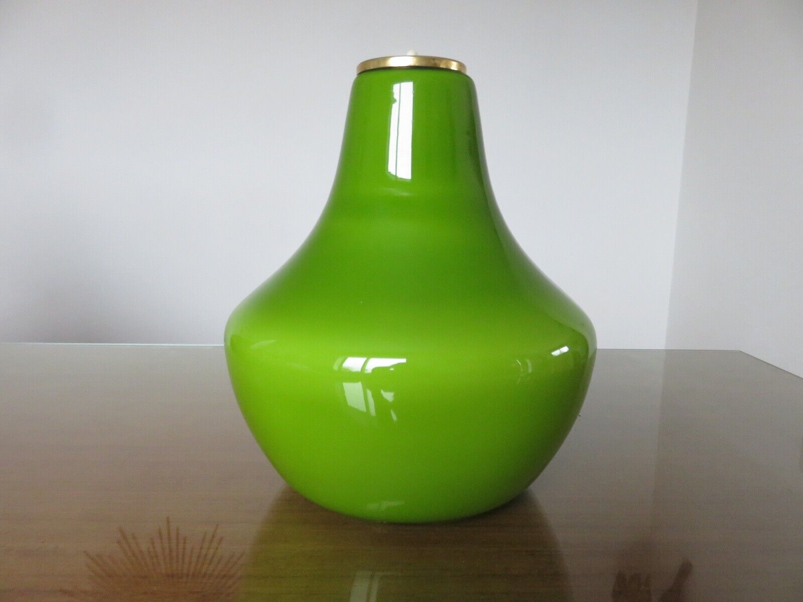 Suspension in green opaline Parscot 1970