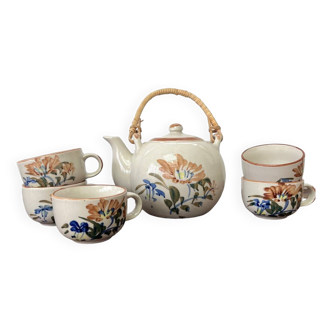 Teapot + 5 vintage cups