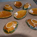 8 ceramic avocado bowls from Sars Poteries