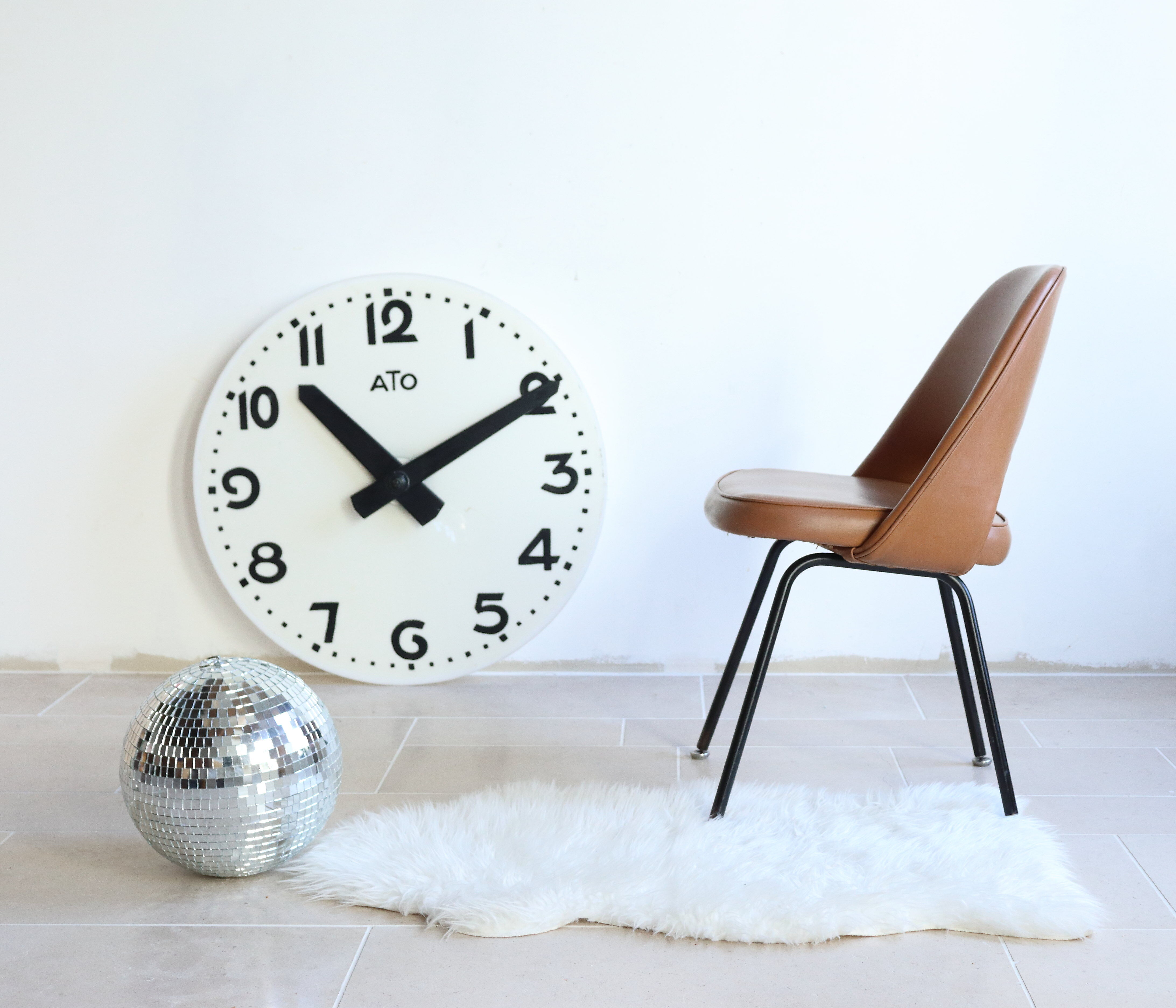 Suite of 4 Conference chairs by Eero Saarinen for Knoll of the 50s