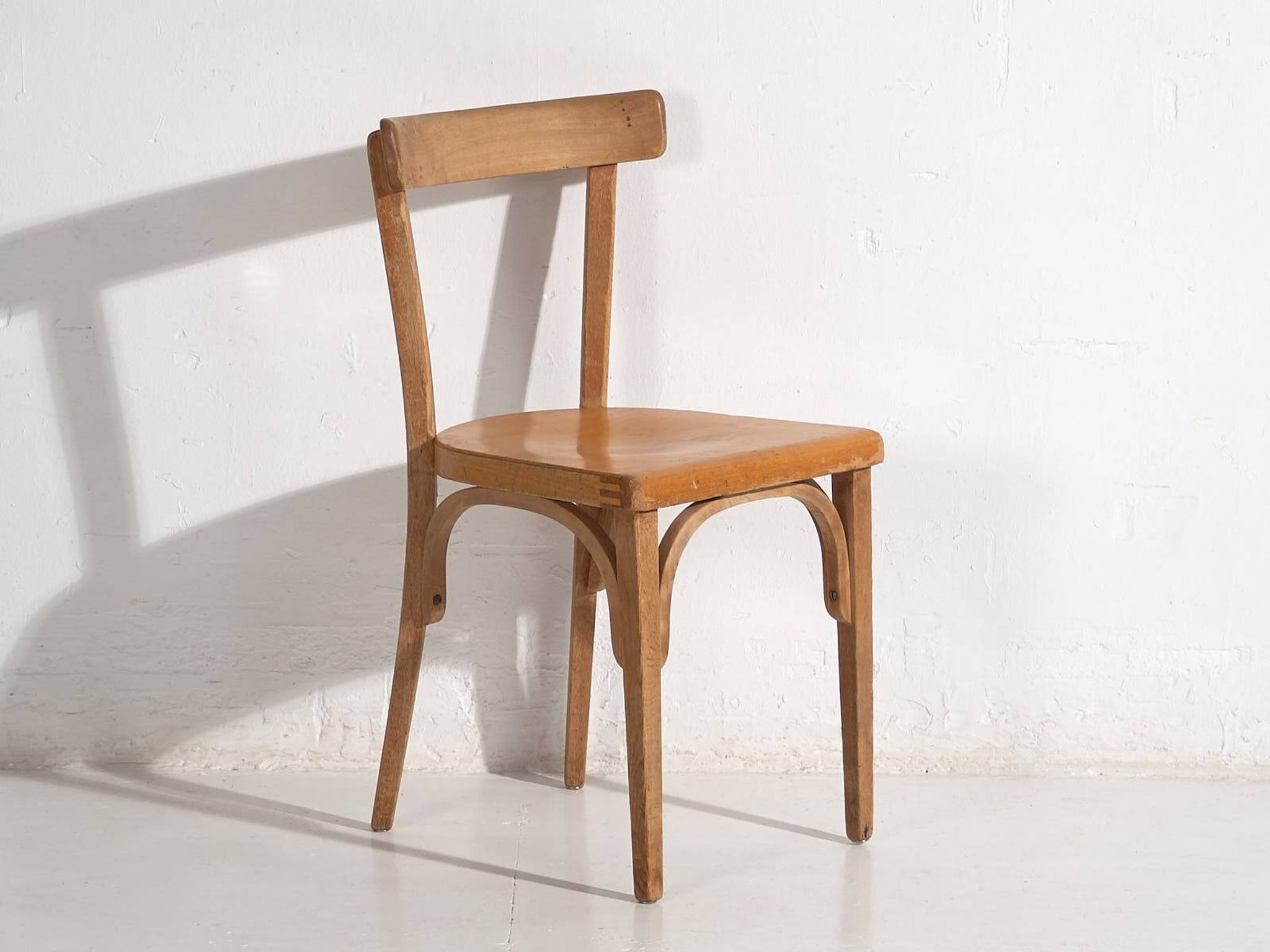 Chaises vintage en bois courbé (c.1940). Ensemble de 4 pièces #1