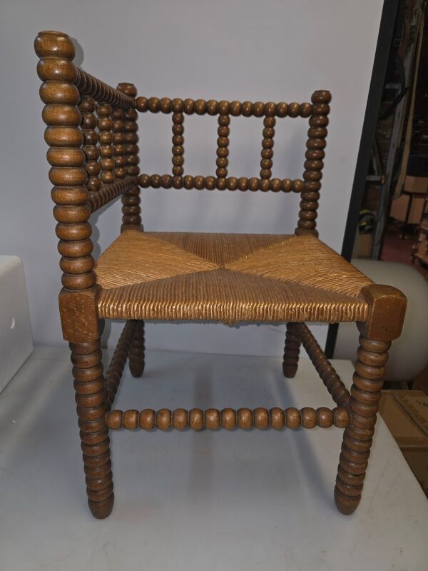 Fauteuil de coin de cheminée