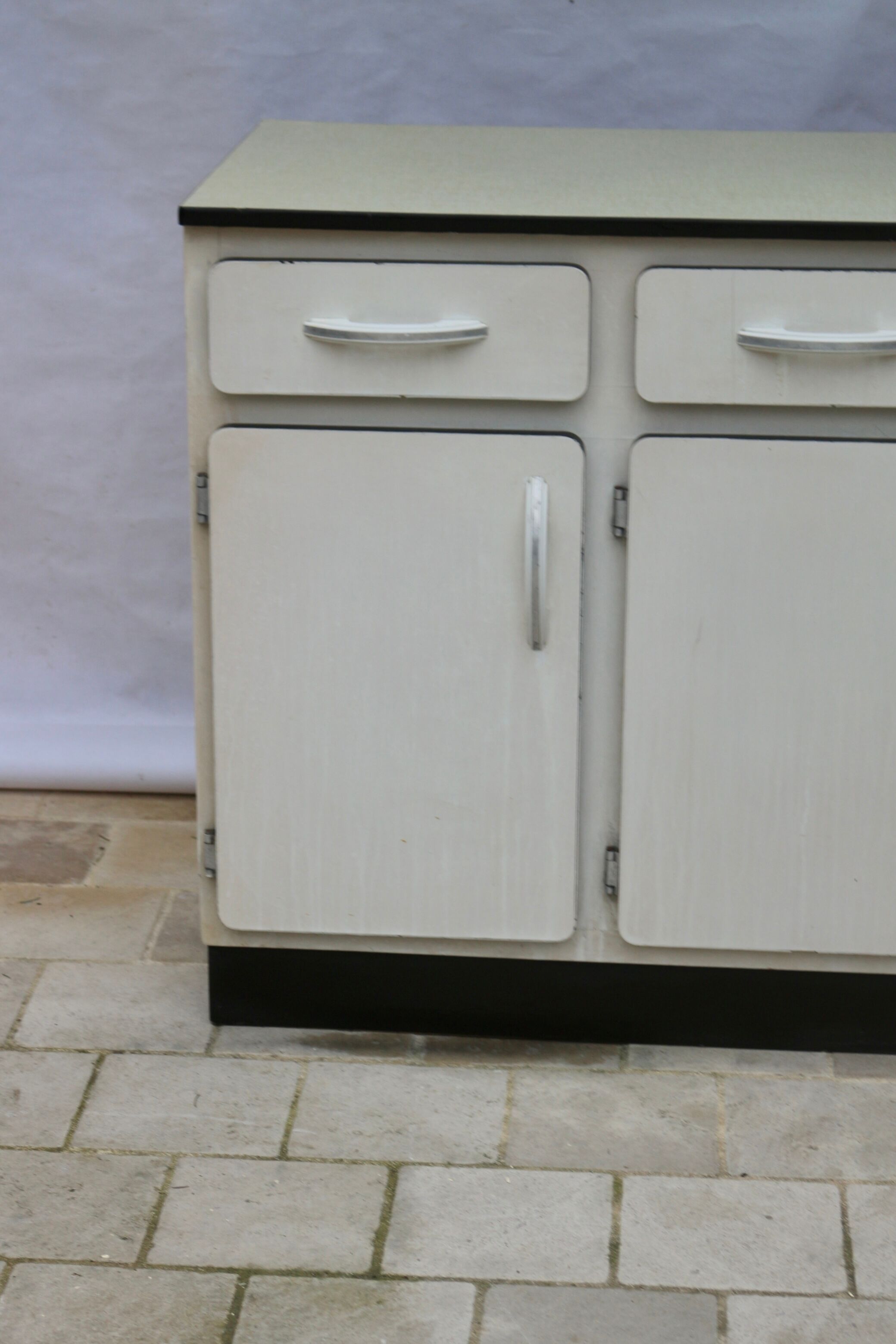 Low kitchen furniture formica ivory color