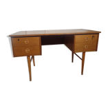 Scandinavian desk 60