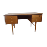 Scandinavian desk 60