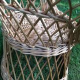 Children's wicker chair