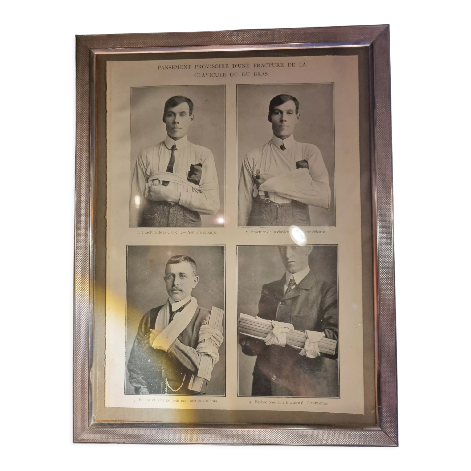 Photo frame medicine early XXth