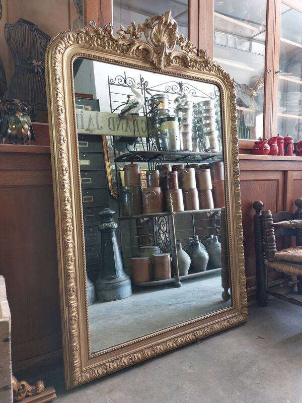 Miroir Louis XV en bois doré époque 19ème -1m63