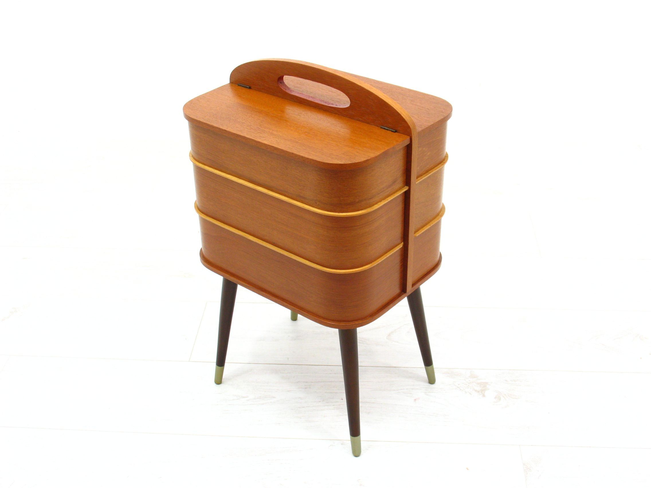 Coffre de rangement danois en contreplaqué, années 1970