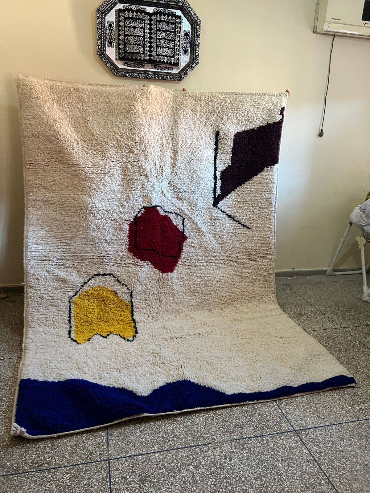 Contemporary Berber rug burst of silence 3*2 m