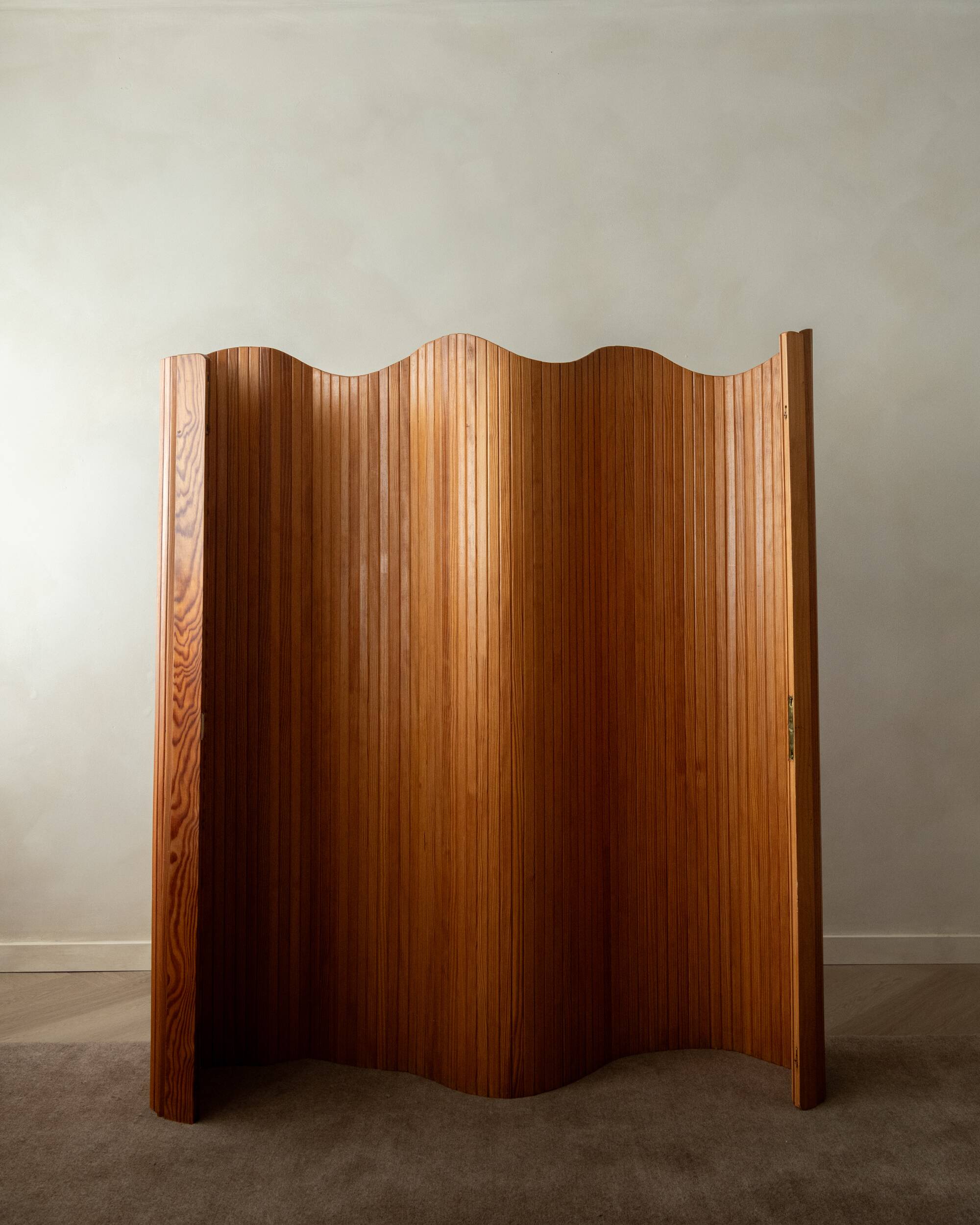Vintage Art Deco Pine Tambour Room Divider by Jomain Baumann, 1930s