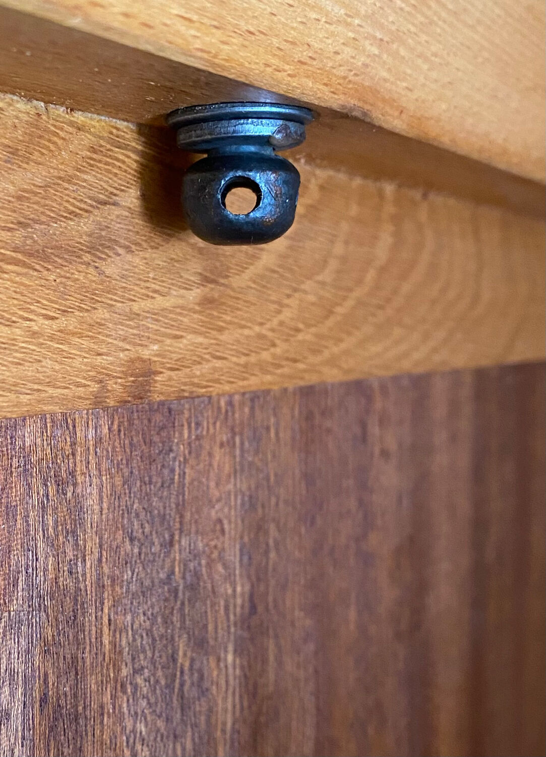 Vintage wardrobe feet compass year 60