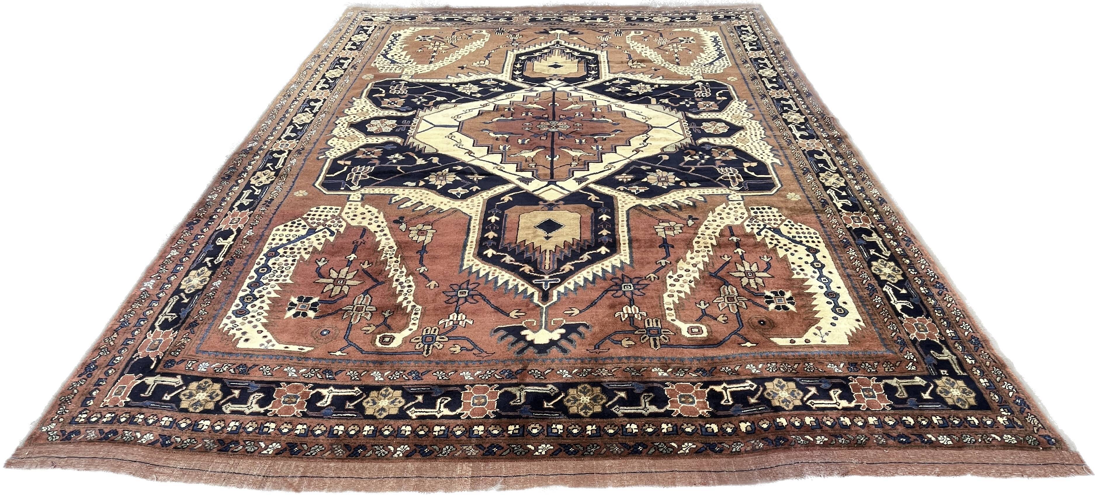 Afghan kargai rug design heriz serapi