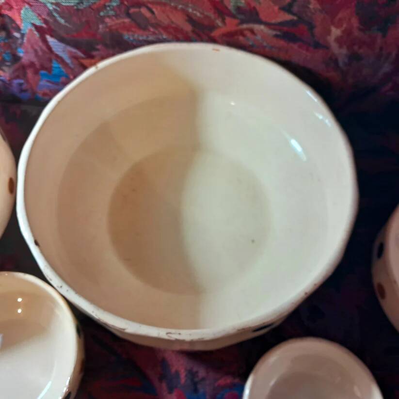“Russian doll” salad bowls in Sarreguemines