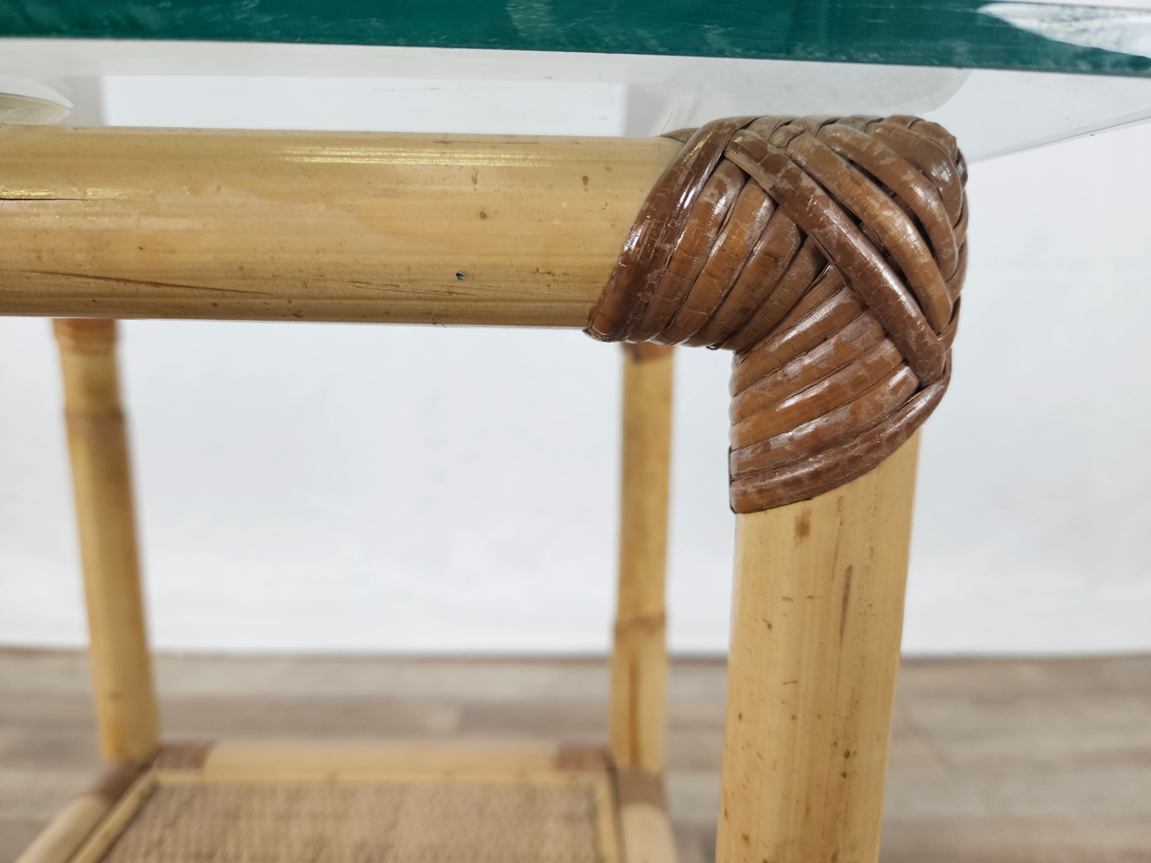 Wicker coffee table with glass top