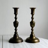 2 bougeoirs en laiton
