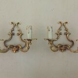 Paire d'appliques cage en bronze de style Louis XV