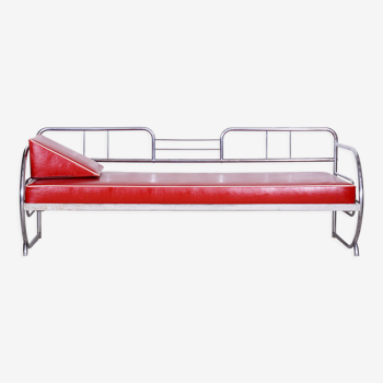 Restored Bauhaus Sofa by Robert Slezak, High-Quality Leather, Chrome, 1930s