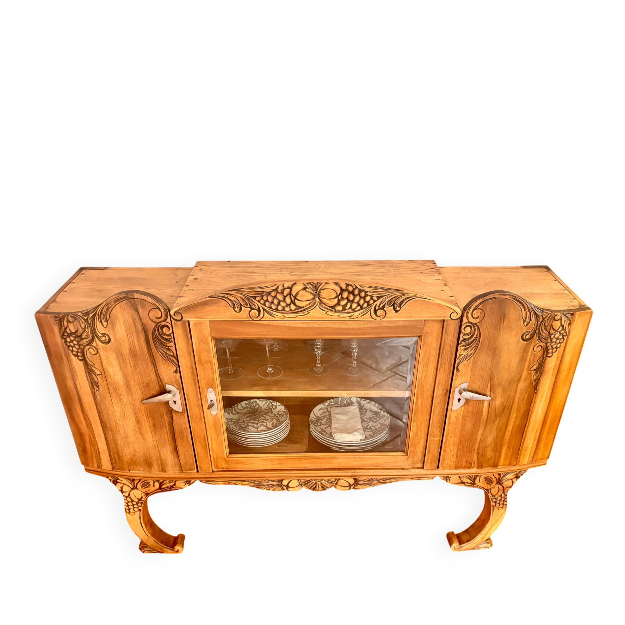 Buffet Art Nouveau restauré avec vitrine