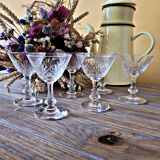 6 verres à pied en cristal ciselé