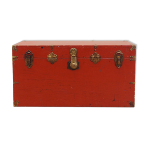 Coffre scandinave rouge,