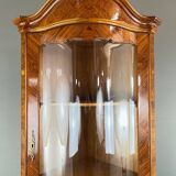 Corner display case in marquetry, 20th century