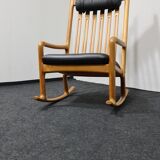 Rocking-chair en teck vintage par Jakob Kjaer