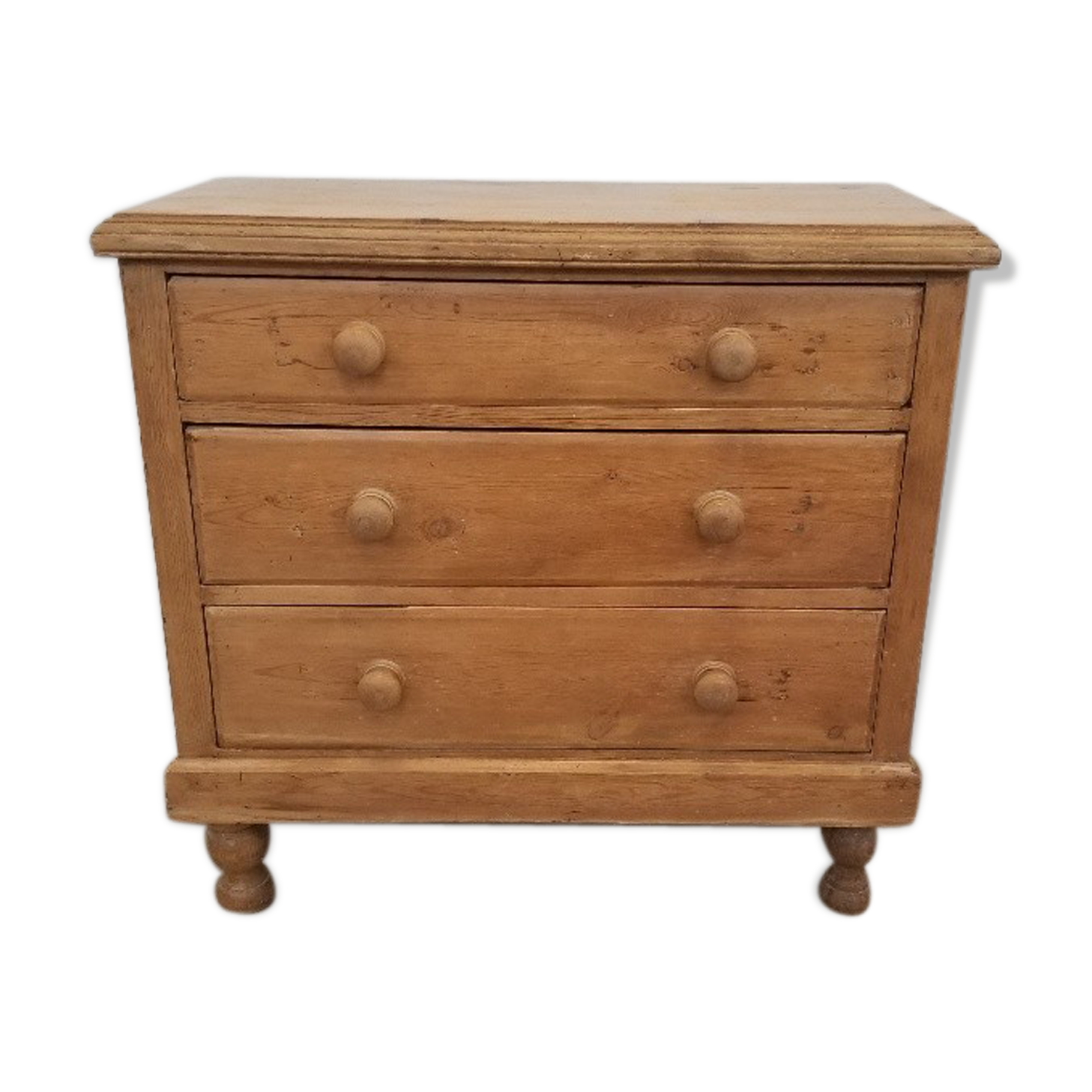 English pine dresser