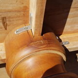 Oval dining table in solid teak