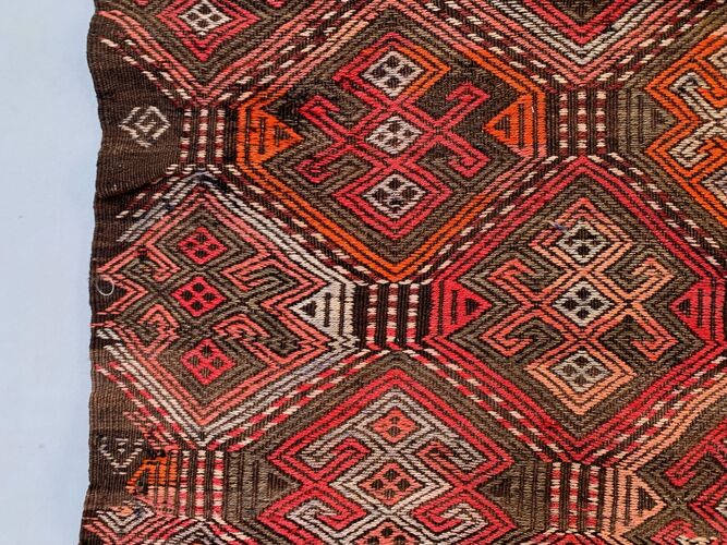 Medium vintage turkish kilim rug 195x125 cm wool kelim