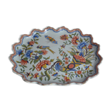 Flat earthenware of Rouen polychrome decoration cornucopia of plenty