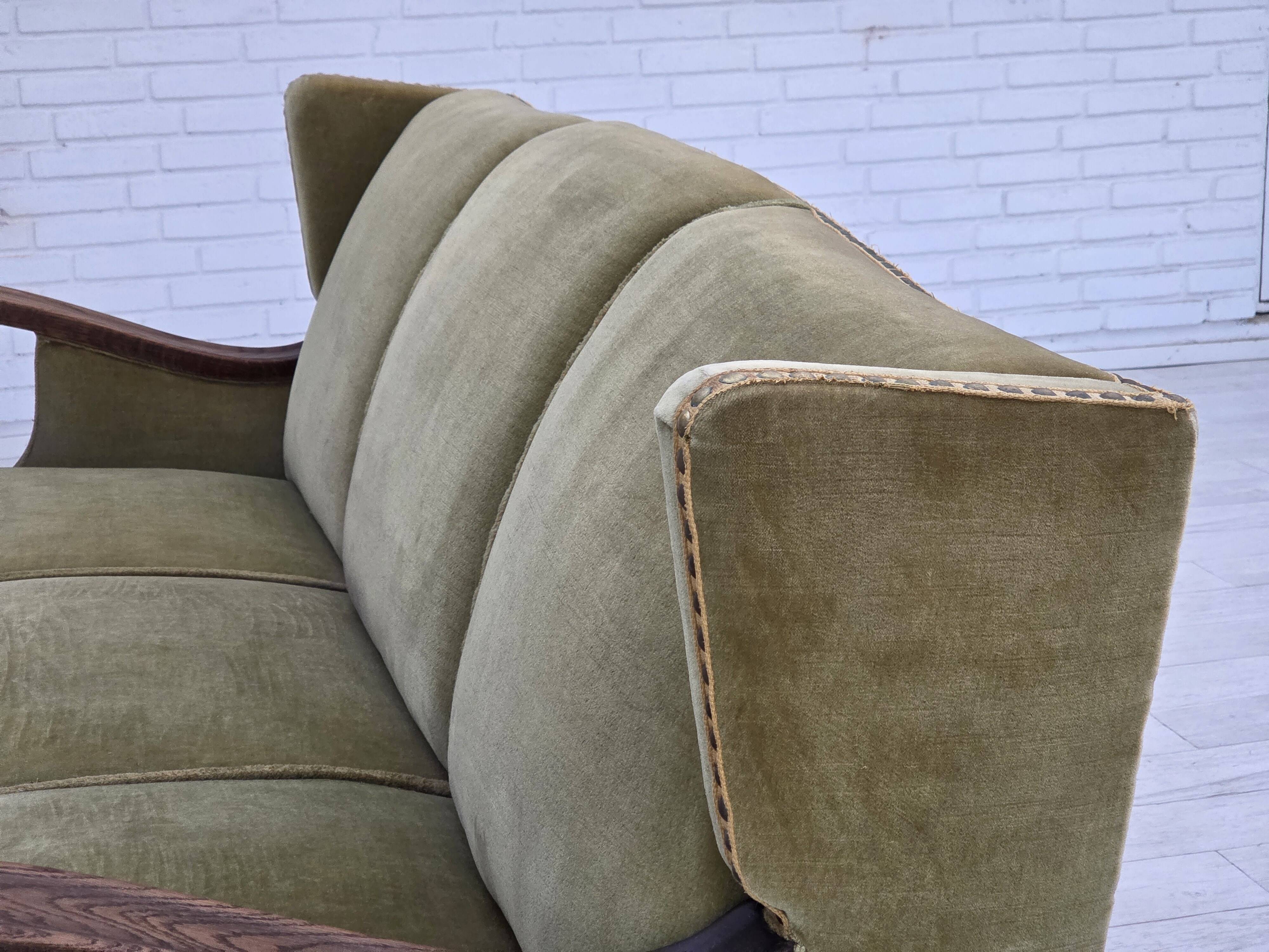 1950s, 3-seater Danish sofa, original condition, furniture velour, oak.