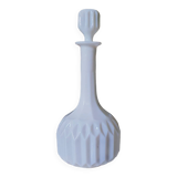 Carafe en opaline
