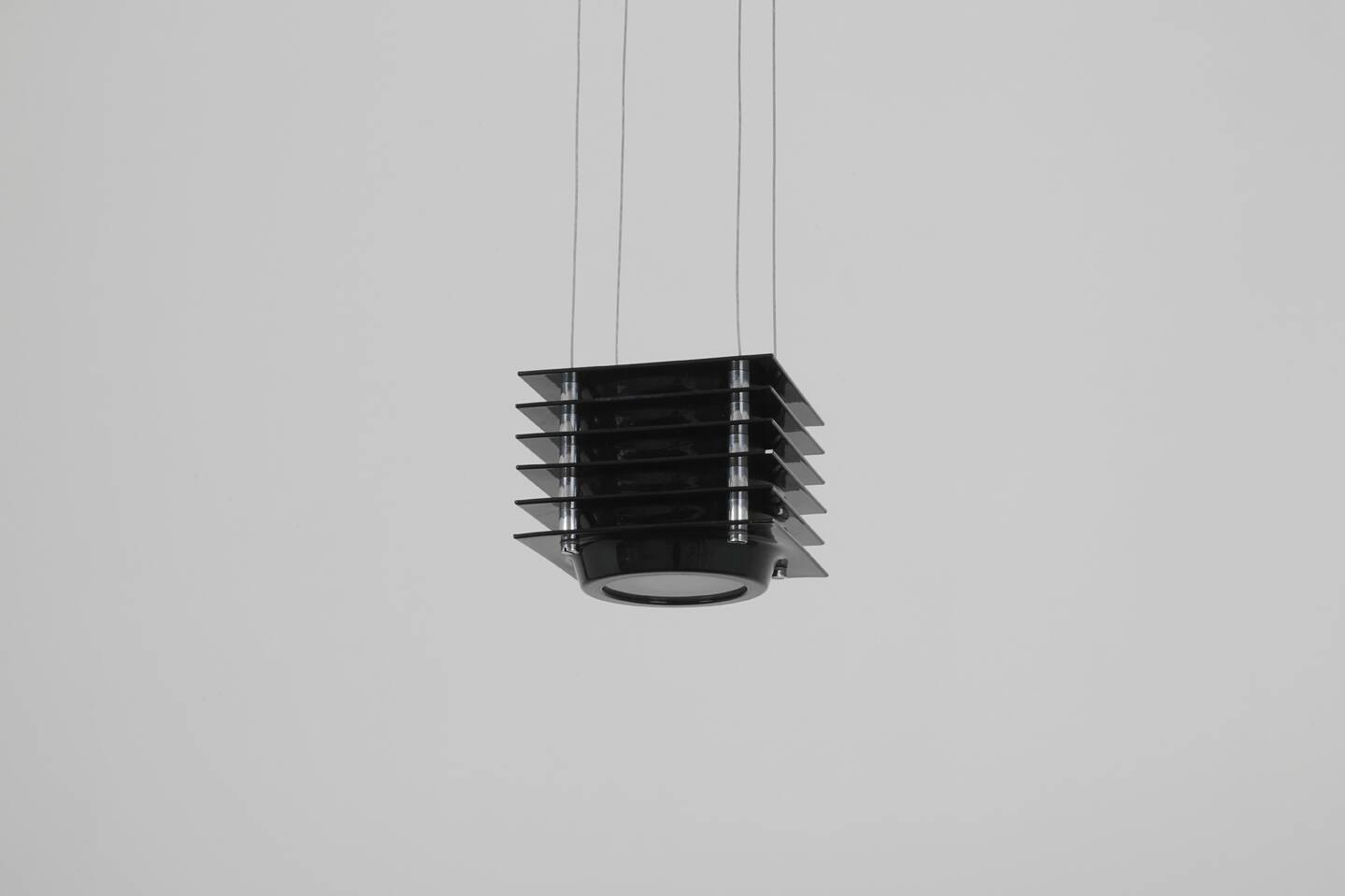 Ettore Sottsass suspension Hikary ed. Skipper circa 1980